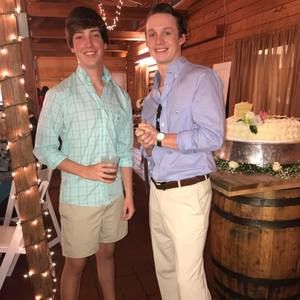 Meet your Posher, Tj